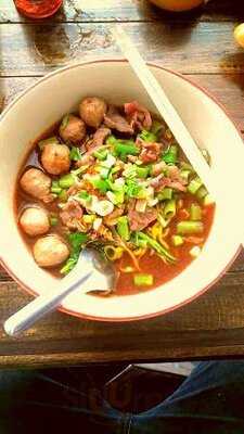 ก๋วยเรือตะแคงชาม - สาขาหนองปรือ