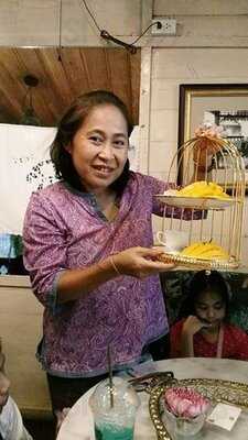 บ้านขนมปังขิง