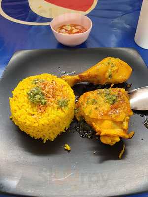 ข้าวหมกไก่ ชมสวน