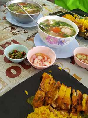 ข้าวหมกไก่ ชมสวน