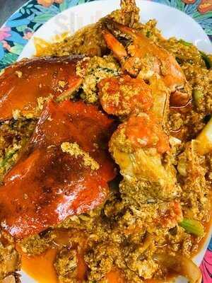 เพ็ญ สวนอาหาร (สวนอาหารเพ็ญ)