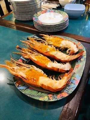 เพ็ญ สวนอาหาร (สวนอาหารเพ็ญ)