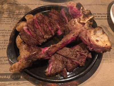 Arno's Butcher And Eatery