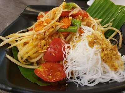 เฝอ บาย ตำมั่ว สาขา เดอะสตรีท