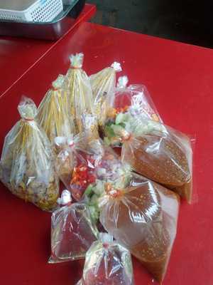 หมูสะเต๊ะ สวนพลู