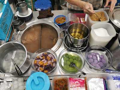 ร้านเต้าฮวยเจ๊หน่อย