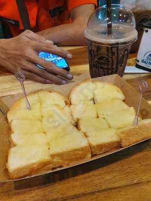 ร้านใส่นม สาขาหน้าโรงเรียนโยธินบูรณะ