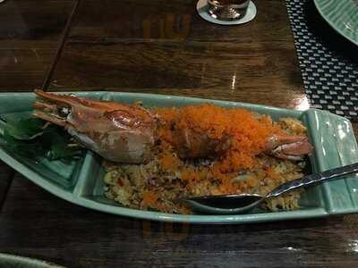 Apinara Thai Cuisine And Bar