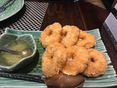 Apinara Thai Cuisine And Bar