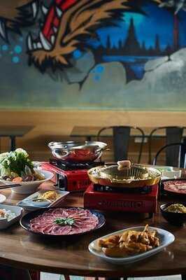 ฺฺbbq ห้องแถว And Hotpot