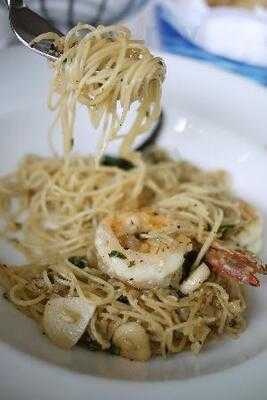 Zeist Restaurant & Tapas Bar