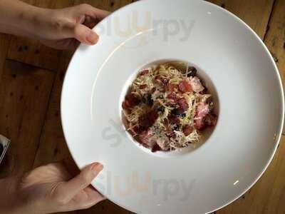 พีเพิ้ล ออน พอส