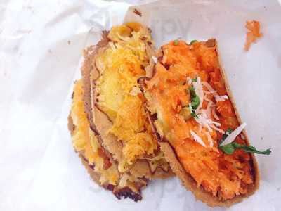 ร้านขนมเบื้องแม่ประภา