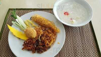 ห้องอาหาร หลายรส