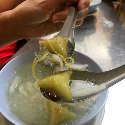 โบ๊กเกี้ยท่าดินแดง