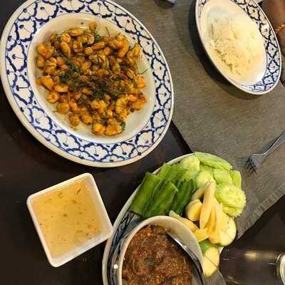 กุ้ง ใจดี