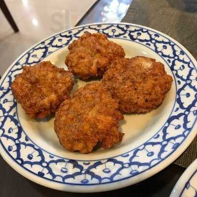 กุ้ง ใจดี