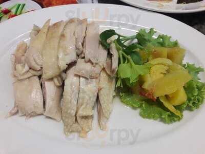 ฮองมิน สาขา แฟชั่น ไอแลนด์