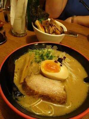 ทงคัตสึ คาซัง - สุรวงศ์