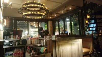 Mont Calzone Bangkok