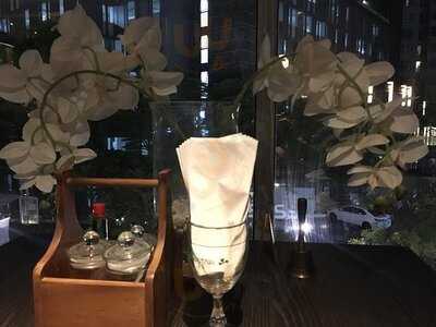 Mont Calzone Bangkok