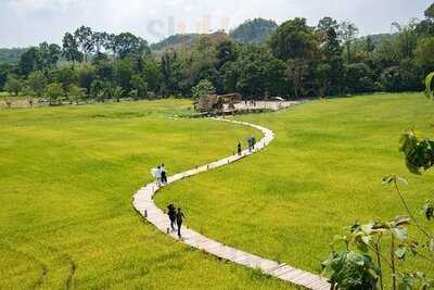 ร้านอาหารครัวบ้านขาม (นครนายก)