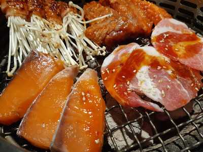 คิงคอง ยากินิกุ บุฟเฟ่ต์ สาขา อมอรินี่