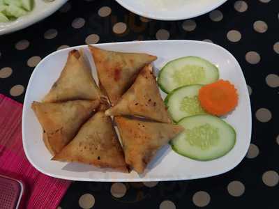 ร้านอาหารเวียดนาม ญีญวน