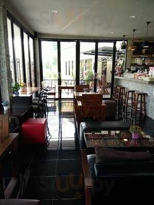 Lanna Cafe