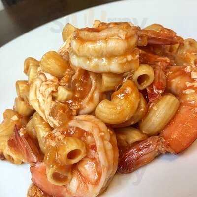 ร้านอาหาร มิ้นท์บัลโคนี่