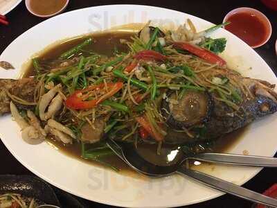 ร้านอาหาร ทวีชัยโภชนา