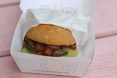 Chokchai Steak Burger