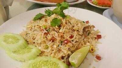 ร้านอาหาร เสี่ยวเอ้อร์