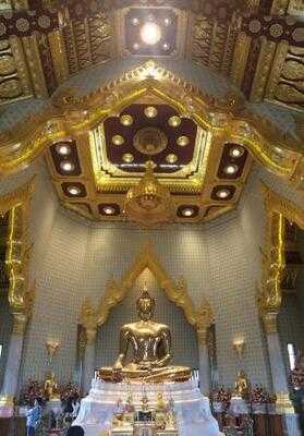 ฮับไฟว์ผับแอนด์โคโยตี้