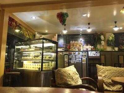 บ้านเจริญกรุง Coffee