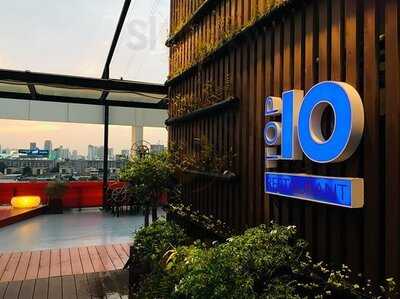 ร้านอาหาร ท็อปเท็น