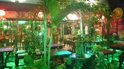 ฮันนี่ เฮ้าส์