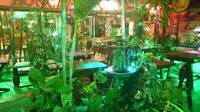 ฮันนี่ เฮ้าส์