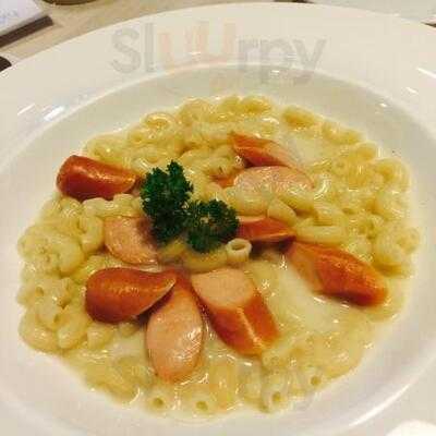 Cheesecake House & Restaurant - Thonglor Soi 20