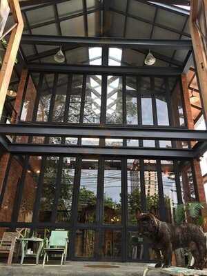 ปาร์คทูบาร์