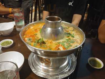 ร้านอาหาร ป กุ้งเผา