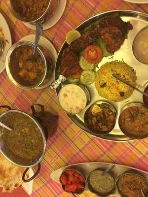 เบสแคชเมียร์เรสเตอรองท์