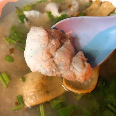 ข้าวต้มปลาสวนรื่น