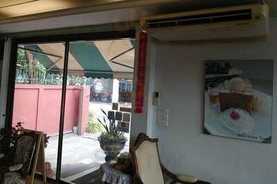 ร้านกาแฟ โซฟาโซสวีท