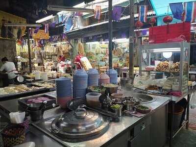 ก๋วยเตี๋ยวลูกชิ้นปลานายฮุย