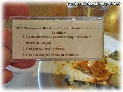 บุฟเฟ่ต์อาหารนานาชาติ กุสโตโซ่