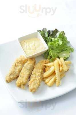 บุฟเฟ่ต์อาหารนานาชาติ กุสโตโซ่