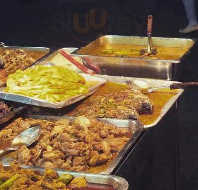 ร้านอาหารอิสลาม ศูนย์รวมอาหาร