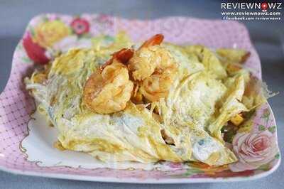 ผัดไทยห่อไข่ ซอยเท็กซัส