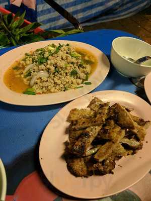 จันทร์เพ็ญ